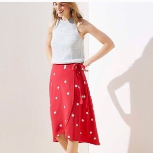 New with Tags Loft skirt! 00 petite!